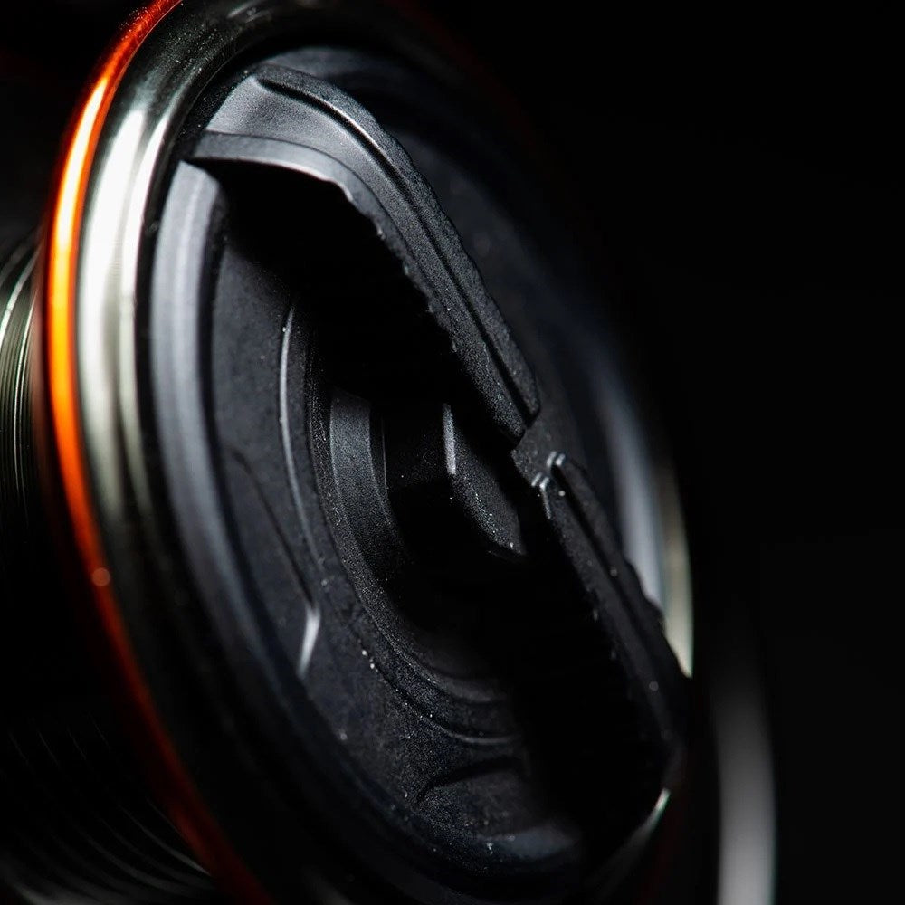 SAVAGE GEAR SG2 1000 FD 5+1BB OLTA MAKİNESİ